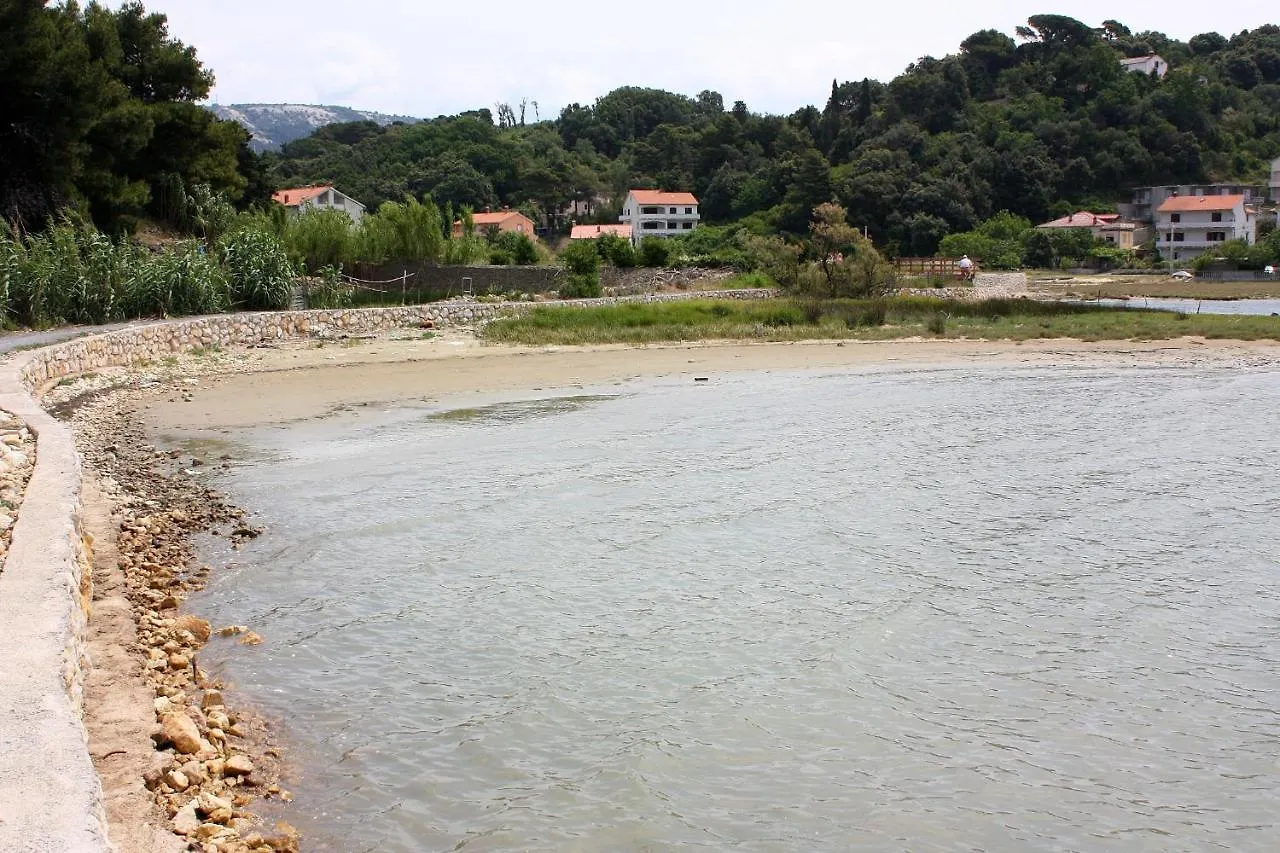 Apartments With A Parking Space Palit, Rab - 18900 0*, Palit קרואטיה